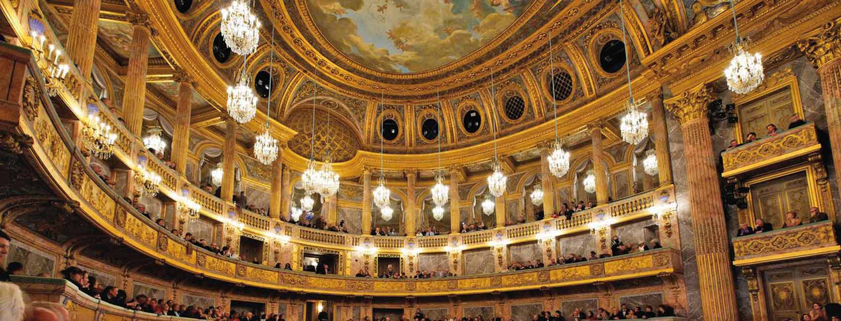 Paris from 3 to 5/06: Traviata and Marie-Antoinette in private 